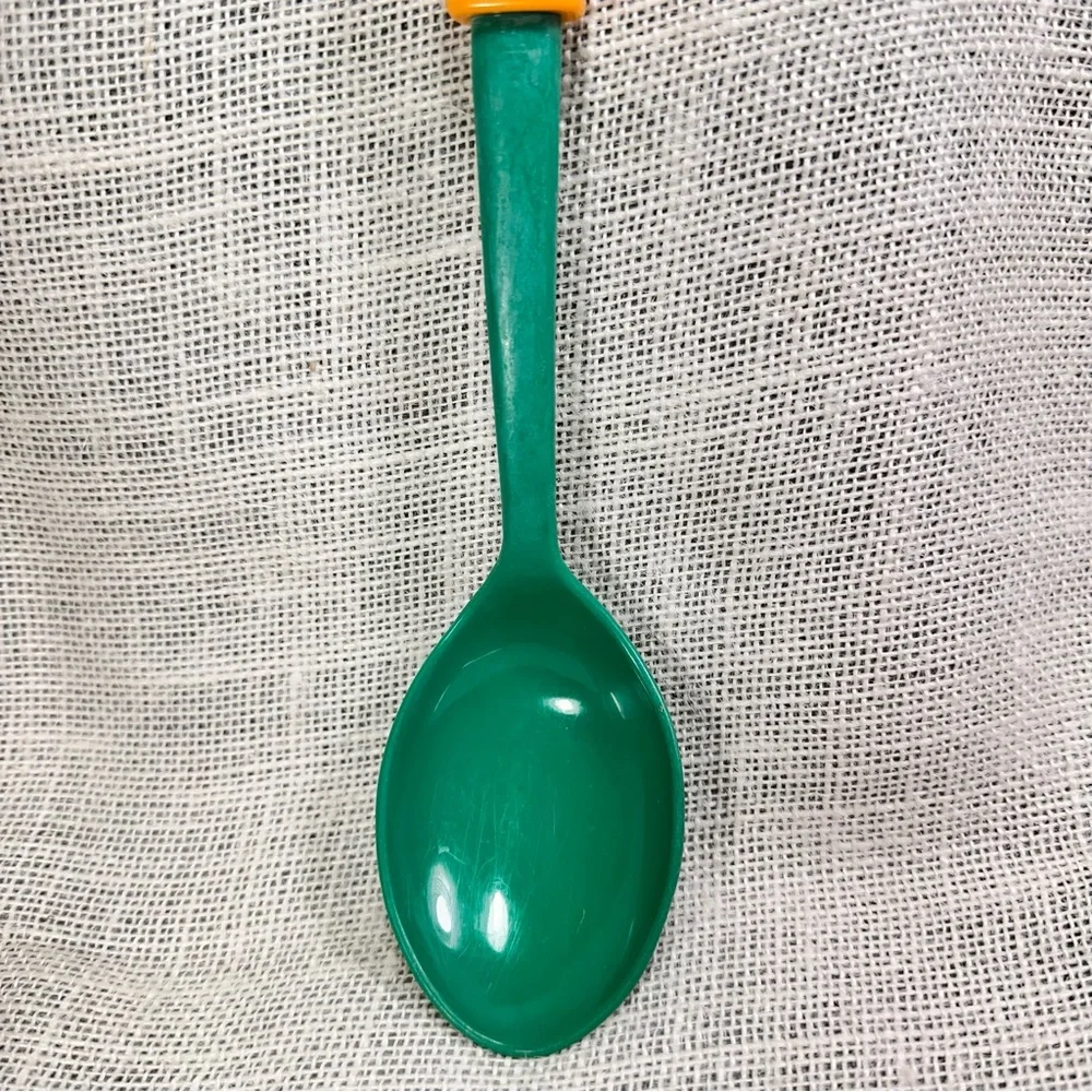 Green and Orange‎ Kitchen Spoon Vibrant Retro 80's
